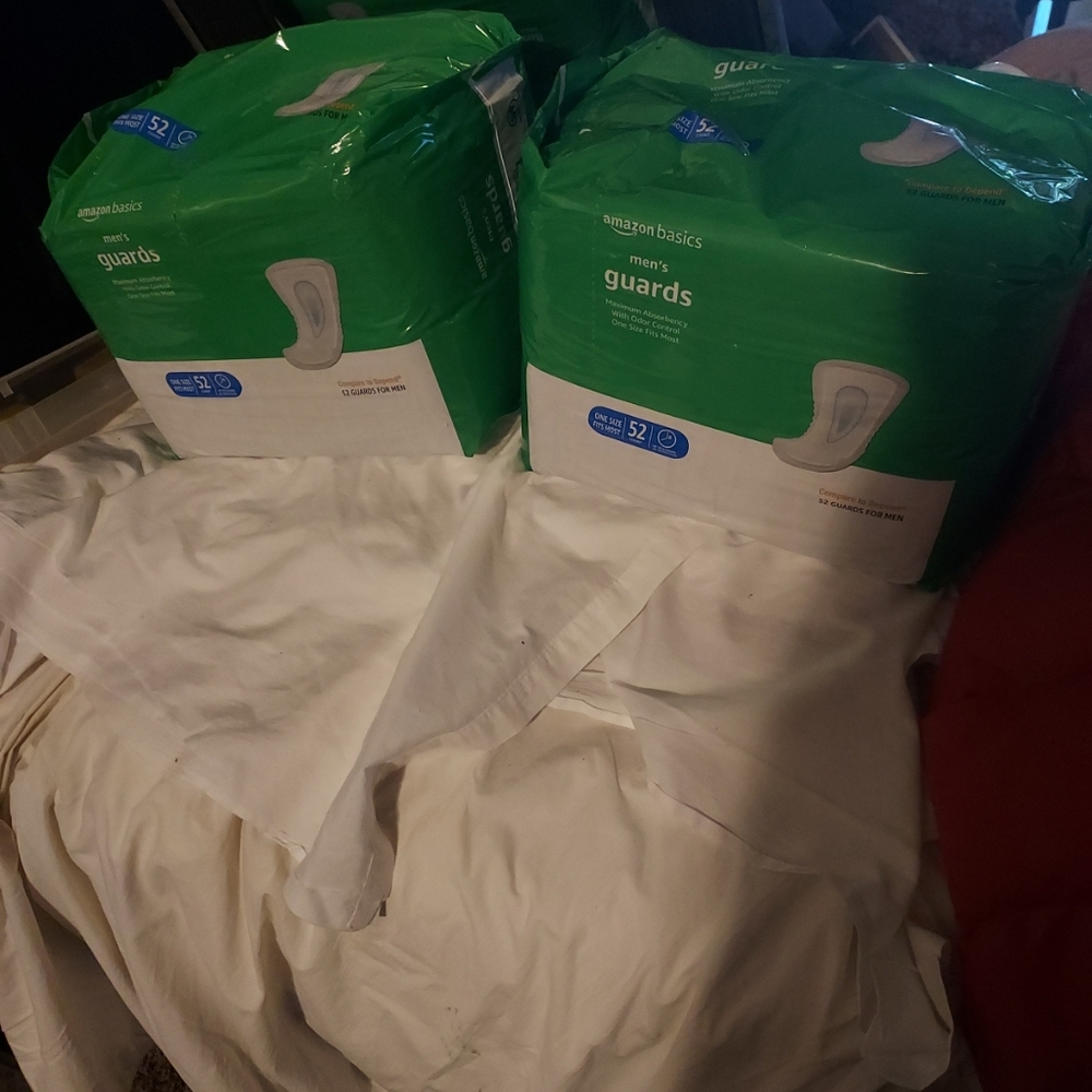 Amazon Basic Men Pads Fifty Two Pack - image 1